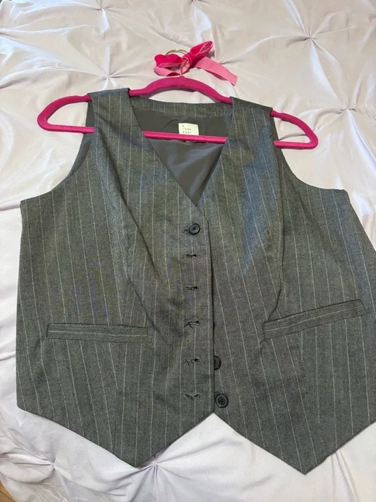 A NEW DAY pinstripe corporate chic vest - Picture 7 of 12
